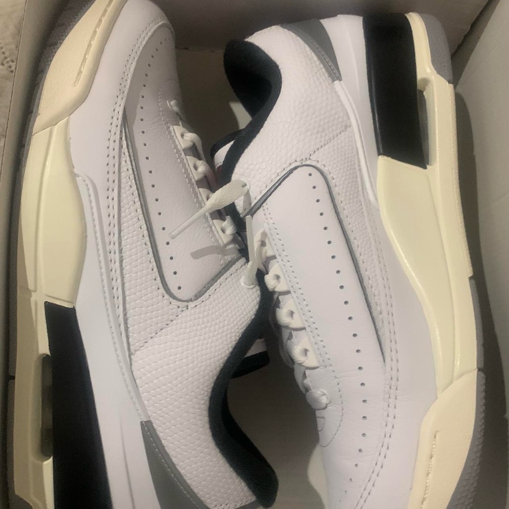 White & Grey Jordan 2/3